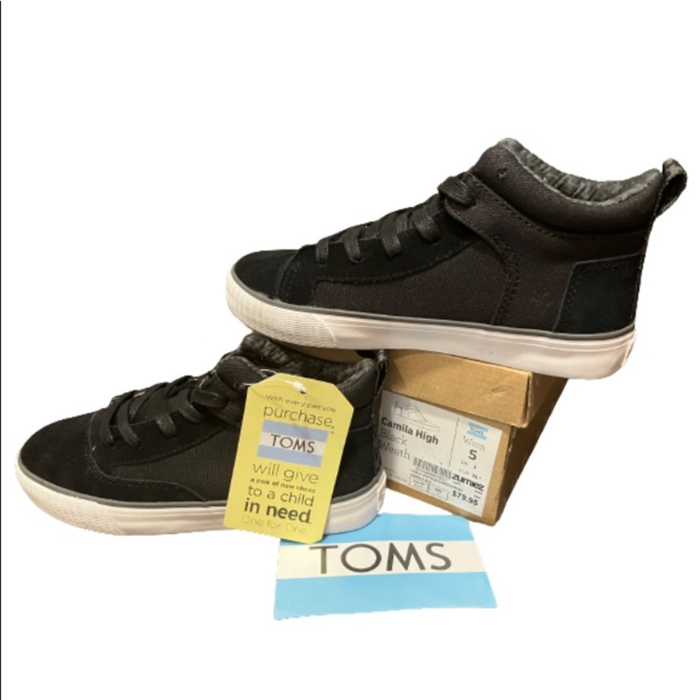 NIB, Toms Camila High top “sneaker”, wmns sz 5